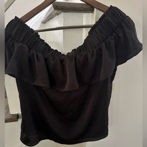 Express off the shoulder top ❤️